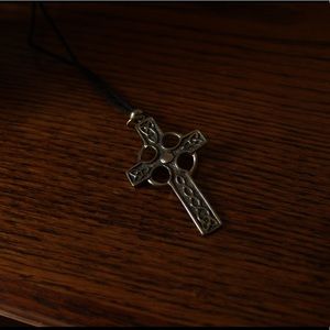 Faith Distinctive Cross